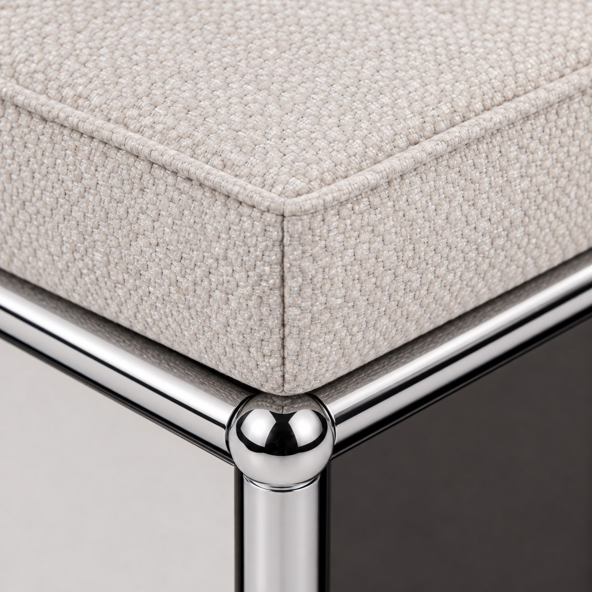 HAUS Lab Sitzkissen Lightgrey auf USM Haller Möbel, 8 cm Polster